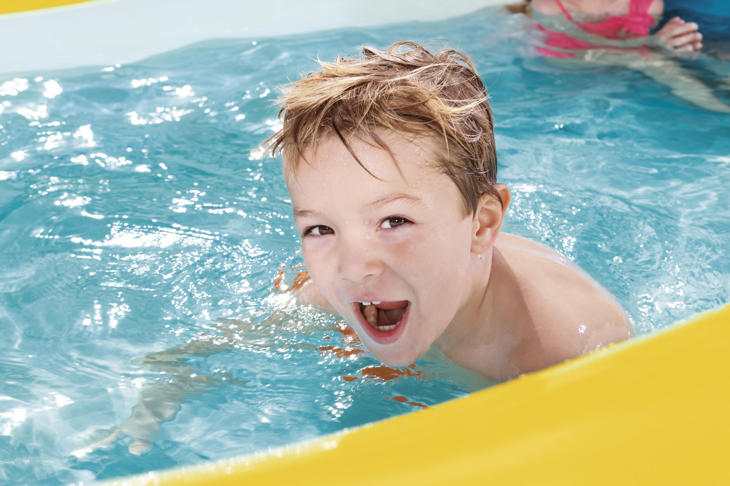 Bestway Family Pool Mickey 262x175x51cm